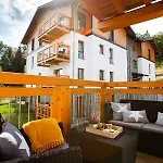 Apartment Nr 16 *